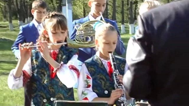 "Веселка" В.Коршак Рябинівський духовий оркестр