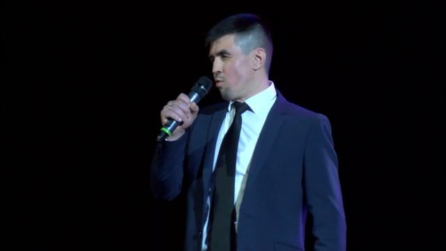 Концерт "Поэзия любви",Мюзик Холл.