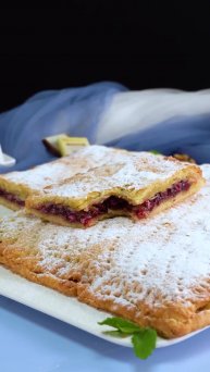 Любимый рецепт семьи! Десерт из слоёного теста, всего за 10 минут