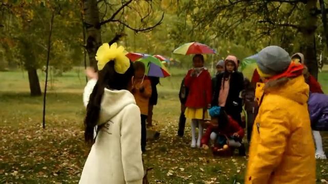 "Бәйтерек" вокалды тобы "Күз келіпті" әнімен  Жет: Ж.Маханбетова