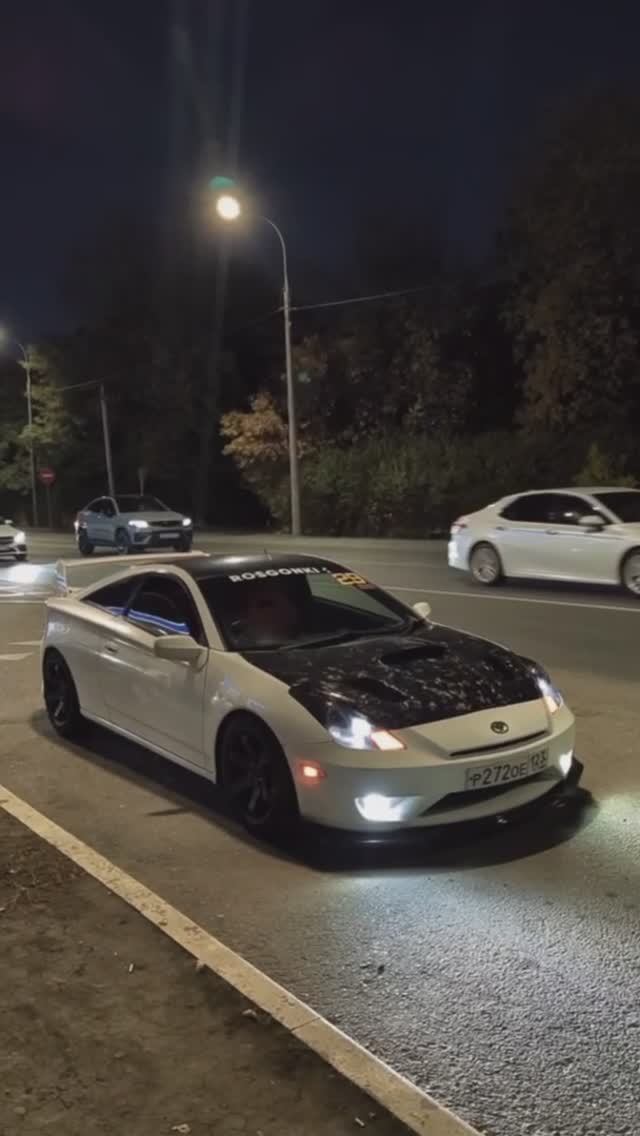 Шоукар своими руками? Ламинация карбоном Toyota Celica T230 от Tuning Edition