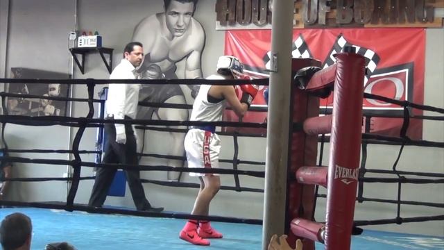 Maggie Salazar vs Vanessa Ceballos House of Boxing 3.7.20 Round 1 amateur bout