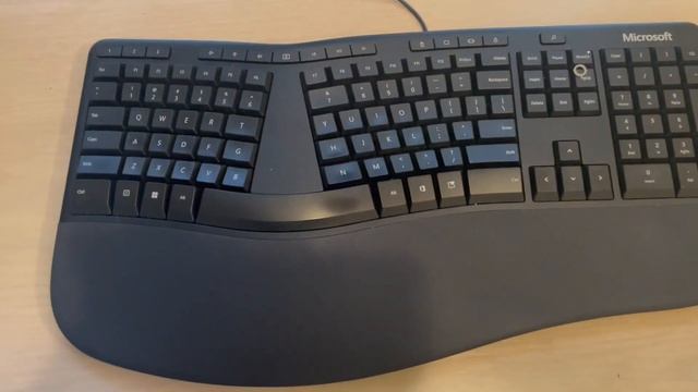 Microsoft Ergonomic Keyboard   Black  Wired, Comfortable, Ergonomic Keyboard Review