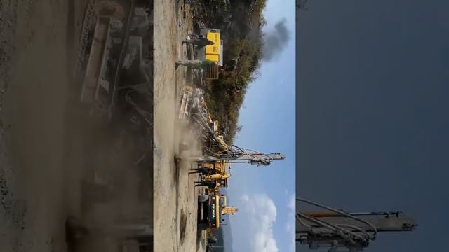 Epiroc Surface Rockdrill powered by AtlasCopco air compressor!(2)