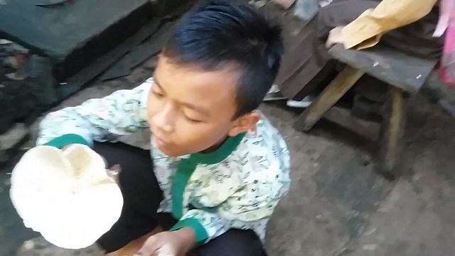 DAPAT LAGI JAMUR BARAT BESAR