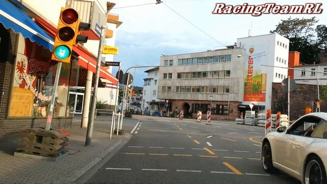 Porsche 911 neu vs Mazda 6 2.3i 16V Street Race