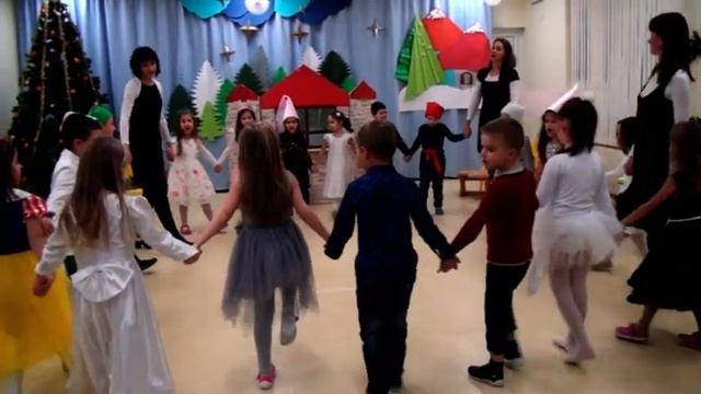 ДГ 25 "Изворче" група "Под гъбката" част 4