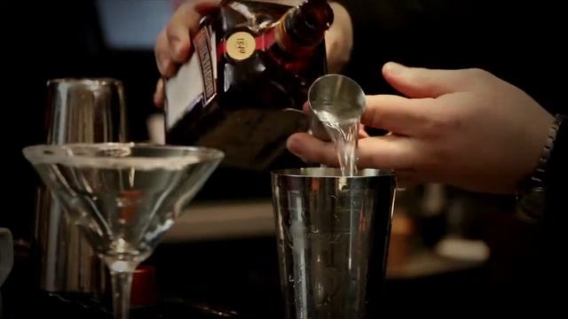 How to make an apple sidecar [Cocktail Masterclass #1] | Holyrood PR Agency in Edinburgh