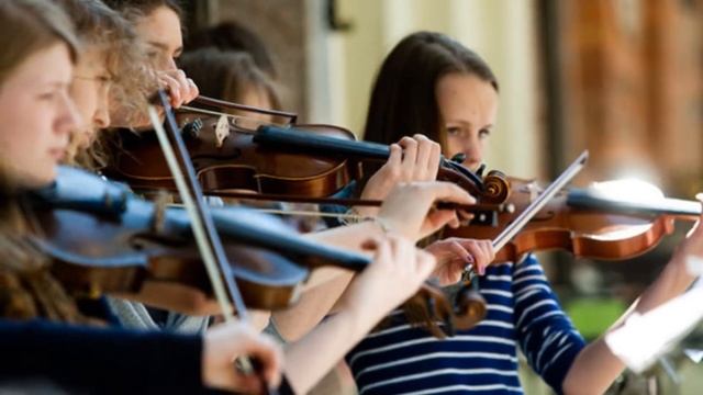 Александр кунах  Лишь помню я, глаза твои