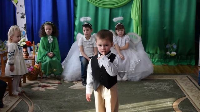 Концерт до Міжнародного жіночого дня в ДНЗ "Веселка", група раннього віку