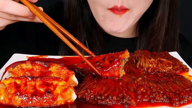 ASMR SPICY ENOKI MUSHROOMS, DUMPLINGS 매운 불닭팽이버섯, 만두 먹방 咀嚼音 えのき EATING SOUNDS MUKBANG ZOEY ASMR