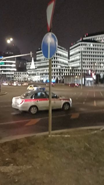 Москва метро Новаторская
