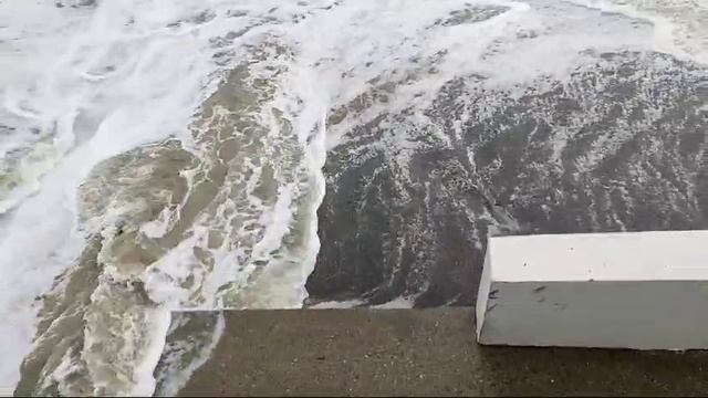 1000486116.mp4,море зимой 25,Тинес, хелле 25