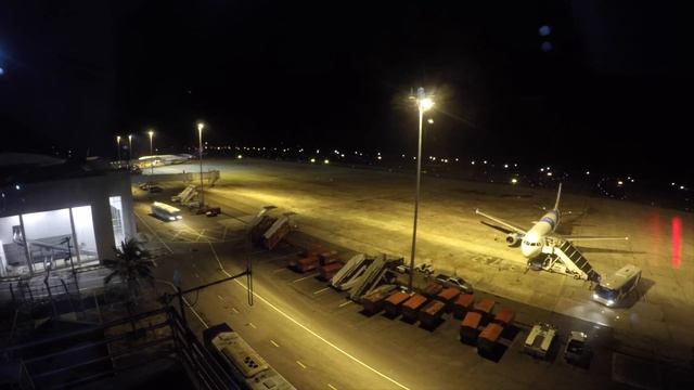 Krabi aerodrome traffic in peak hour September 2016
