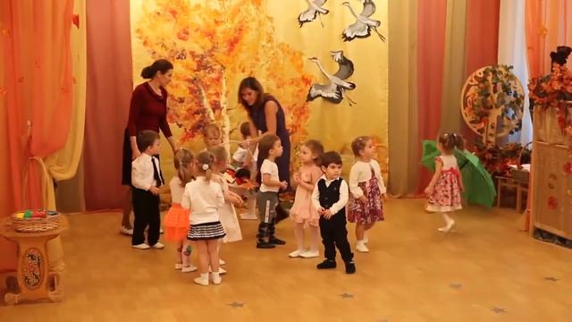 Утренник в садике (продолжение)