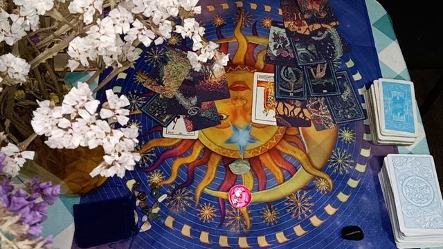 таро расклад 🔮 что важно знать прямо сейчас?