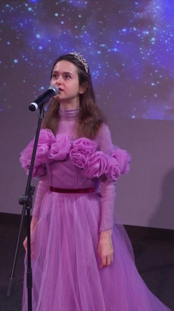 Мир служит Вашей Душе для ее реализации 💫