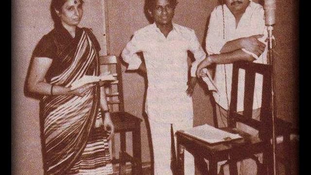 Chandamama Gandhamanduko - Merupu Daadi - Ilayaraja - SPB - S Janaki