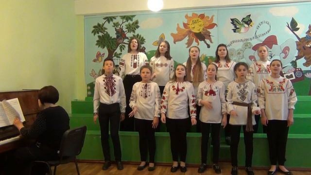 "Сопілочка" - Народний художній колектив "Дитячий хор "Веселка" (вокальна група)