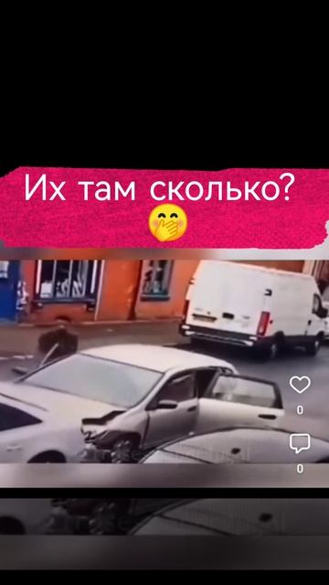 Подростки совершили ДТП и скрылись, оставив автомобиль