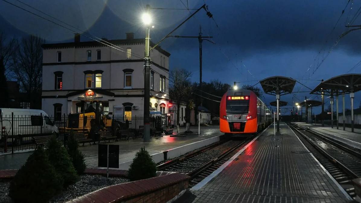 Путевка в Зеленоградск (альбом восьмерка) Группа Сникерс (FrozySneak)