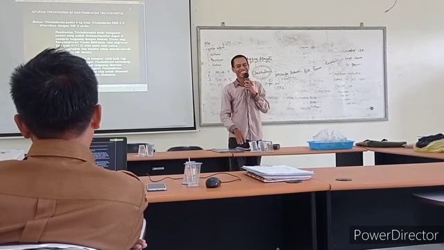 Pelatihan Pembuatan Trichokompos plus. part 1