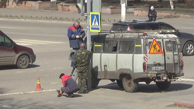 Установка светодиодного светофора