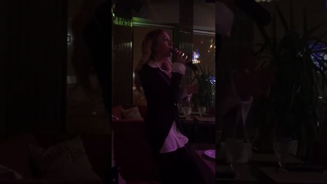 Yunona Mazur- День опять погас