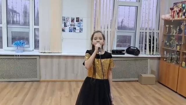 Трегубова Анна - 1.Белые ангелы 2. Иди вперед