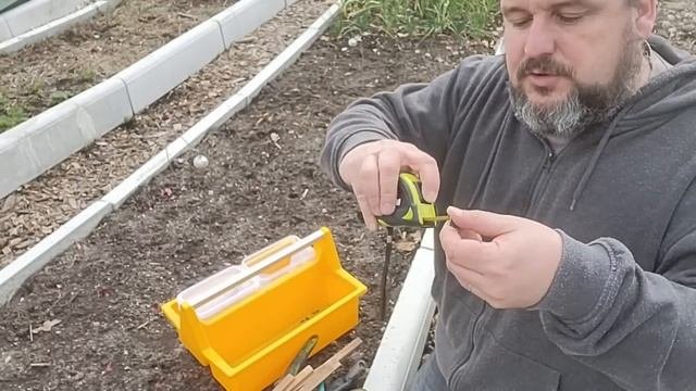 Ma BOÎTE à OUTILS ESSENTIELS Qui Me Suit Partout Au Potager