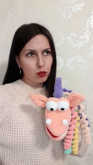 Уже с первого занятия мои ученики полюбили игрушку-говорушку💞#логопедонлайн #игрушкакрючком #логопе