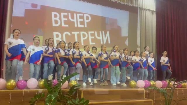 Гимн детей России 
 ансамбль Радуга звука  мл группа
