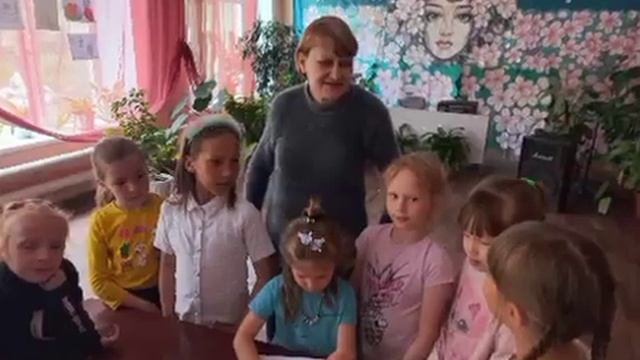 Час поэзии "Яркие люди "
