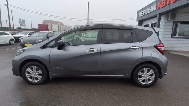 Nissan  	Note	2016	серый	HE12027683