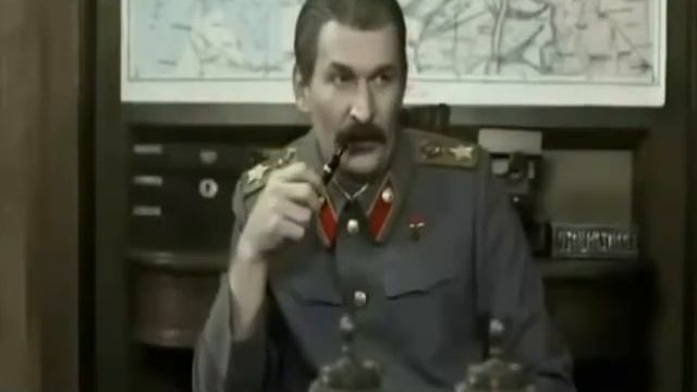 6 кадров, Сталин играет в мафию (Stalin mängib maffiat)