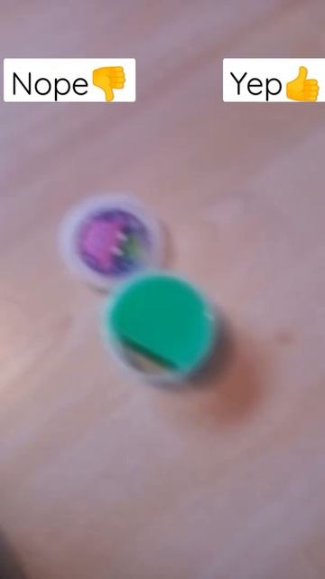 no Vs yes fidget gone wrong!(one of my Fidgets broke) #shorts #funny