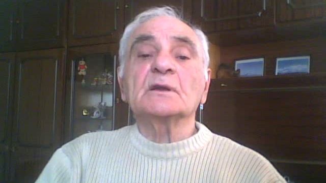 Горит пламя,не чадит.Б.Окуджава.Читает А.Пир-Будагян.