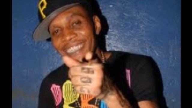 Vybz Kartel-Give away the Pum Pum (September 2011)