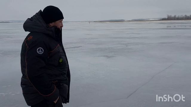 Январь +2 кругом вода, а мы рыбачим на р.Кама РТ. #делакрестьянские #хобби #мояжизнь #рыбалка #рыбак