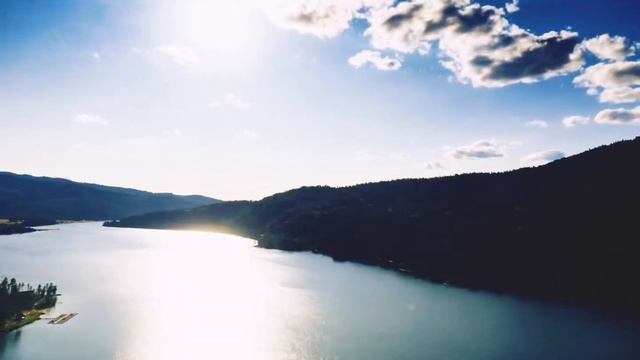 #ТатьянаВалуйская #стихи  Между берегом боли и берегом страсти