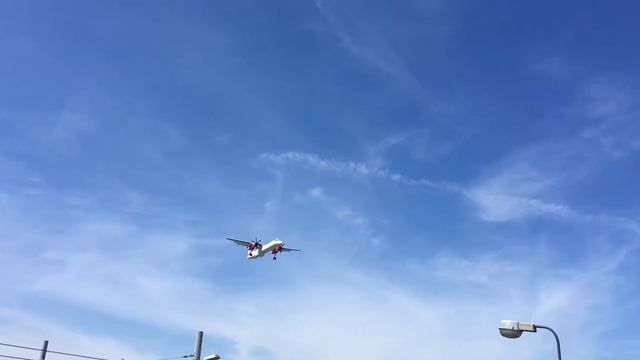 DE HAVILLAND CANADA  DASH-8 q400 AUSTRIAN AIRLINES landing at Chopin airport in Warsaw