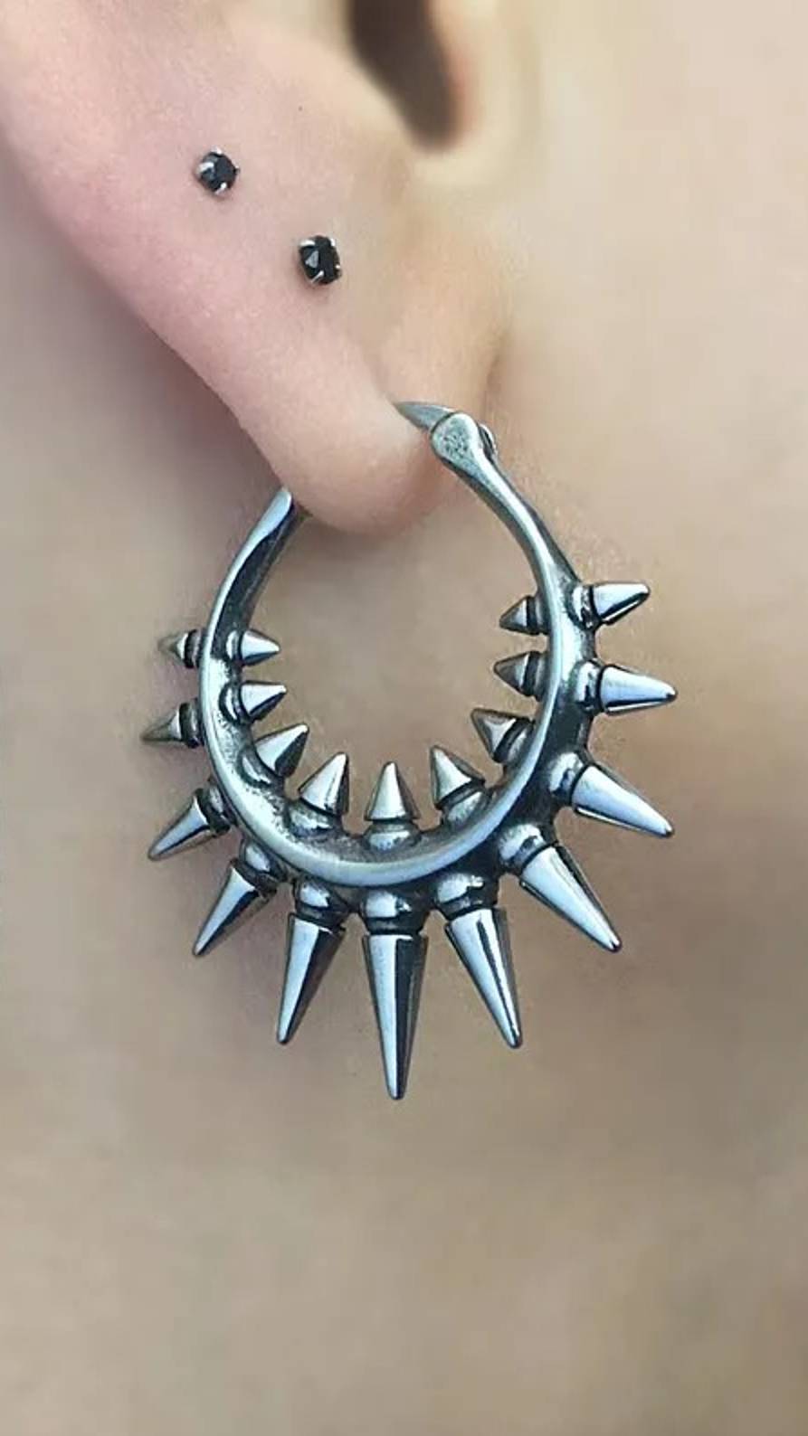 Готические крупные серьги-конго "Стальной частокол" от StarfallShop