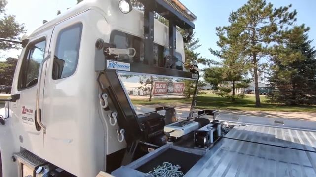2019 FREIGHTLINER BUSINESS CLASS M2 106 For Sale
