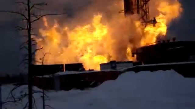 Пожар на буровой.mpg