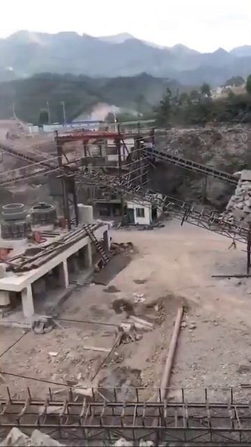 800tph stone crusher plant jaw crusher and cone crusherHD 2019