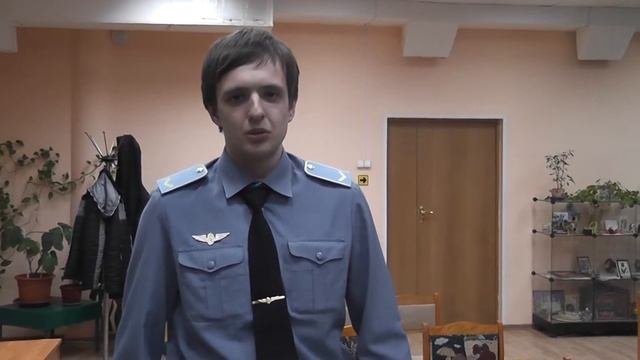 Владимир читает Гимн машиниста поезда.