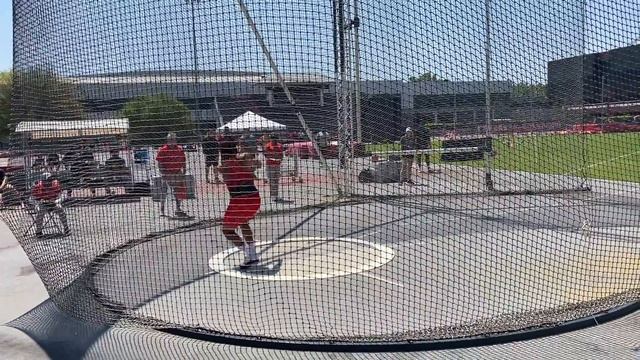 Alencar Periera throws a personal best in the hammer throw of 70.74m in Athens, GA on April 29, 202