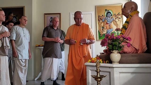 2024_08_25 | BB Govinda Swami | Приветствие Божеств и Гуру-пуджа, ШВД Алматы