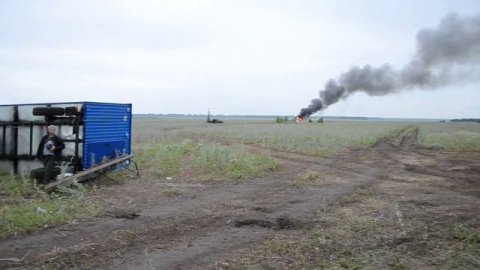 22 июня 2013 Поджоги буровых.