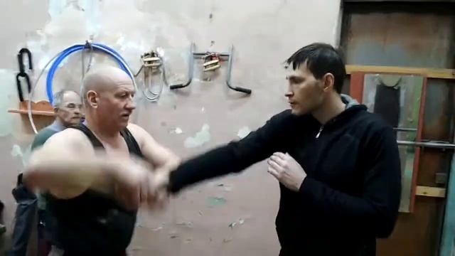 СВЯЗКА ИЗ ОТБОРОВ  НОЖА.